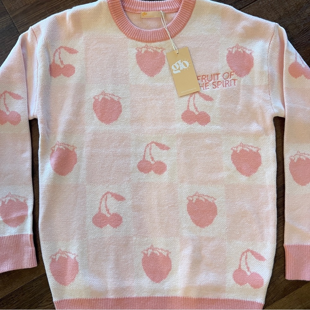 GLO Fruit of the Spirit Pink Jacquard Sweater Cherry Strawberry Size M - Picture 5 of 11
